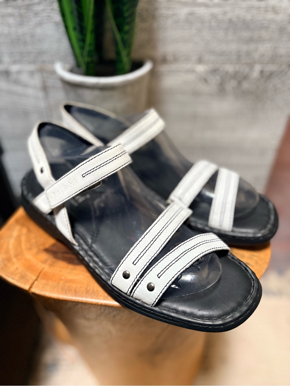 Josef Seibel | Adjustable White Leather Ankle Strap Sandals - Women's 41/10-10.5
